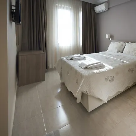 Pelagos بوزجادا