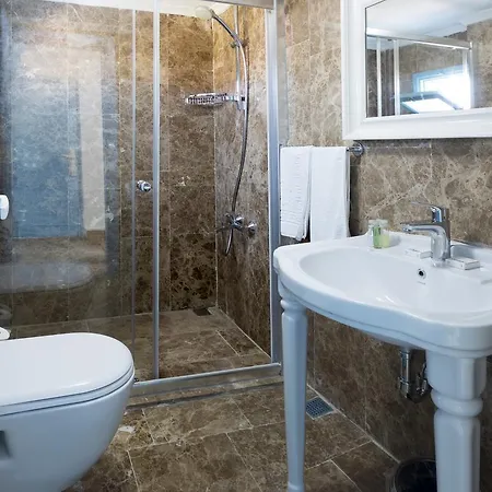 Pelagos בוזקאדה